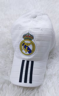 ريال مدريد • جديدة • ثلاث قطع