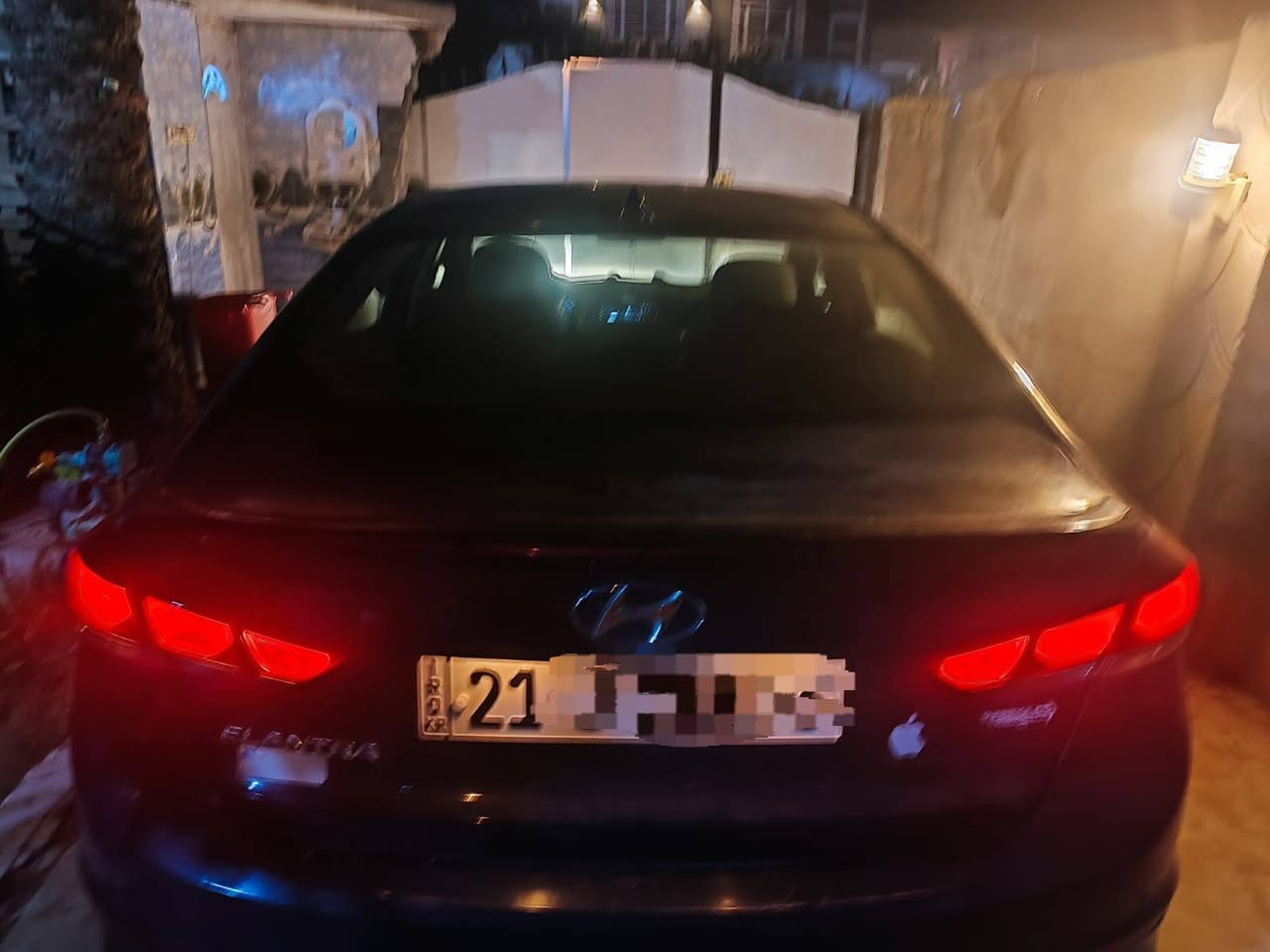 النترا موديل ٢٠١٧ فول مواصفات اللون نيلي غامق  رقم سليماني الجديد هزه وسنويه جديده مواصفات فتحه تحكمات تدفئه كشنات امامي خلفي ستيرن تشغيل عن بعد تبريد ثلج تحكم تبريد شاشه اندرويد بيها بنوراما مناقصه برغي ملاحضه بيها جراد فقط سعر 110 بيها مجال بسيط عنوان بغداد دورة رقم واتساب ***********
