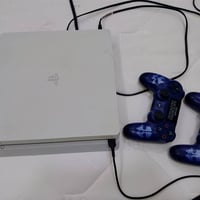 بلي فور سلم للبيع ما مفتوح جوستك ثنين ويا قرص واحد اله الحرب . السعر30...