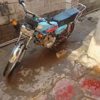 دراجه ايراني ٢٠٢٣ نظيفه فقط ل٣ يفلت بل كير باقي كله شغال السعر ٣٠٠ وبي...
