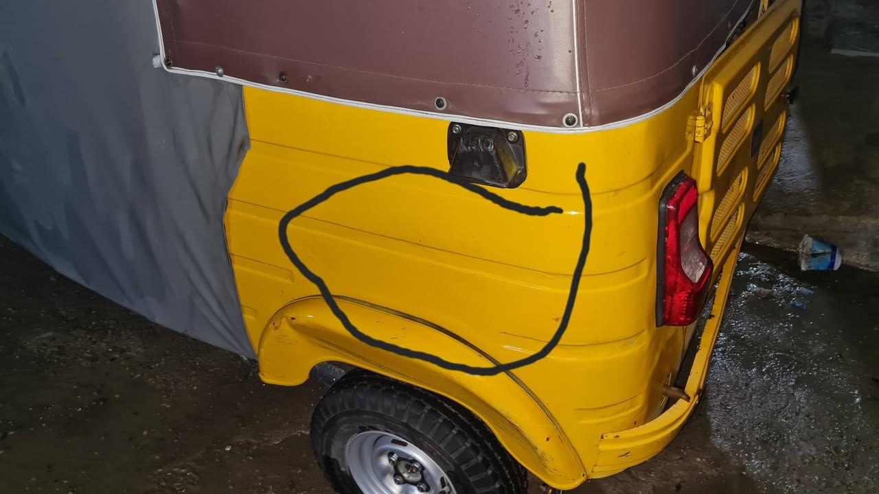 السلام عليكم تكتك موديل 2019 شهر 12 رقم و سنويه لوحات انكليزي مكينه لا تنقيص ولا تبخير تجفيت جديد غراض وكاله بوشه و بستم و زنجيل تقريبا قبل 4 اشهر و تجفيت اكسل كامل هم جديد قبل شهرين وغراض اصلية كهربائيات كلهة شغاله ضربه بل لغد الايمن و ضربه بل ايسر خفيات و الصفحه اليسار راجع بل حار مبينه الجويات بل صور الكاعيه مرشوشه صبغ و جوة الجامه مرشوش صبغ السعر 5500 وبيه مجال حك الجية مكاني بغداد العبيدي ***********
