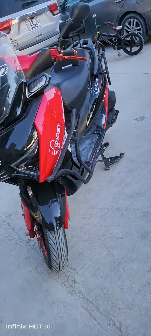 السلام عليكم  دراجه سكنس سترونك فول موصفات مديل 2025 دراجه جديده فول مواصفات بيه تشغيل عن بعد الدراجه برغي واحد ما مفتوح بيه وايا مكاتبه ويا بصمتين العنوان/ كربلاء قرب جامعه كربلاء شارع الحافظ / السعر 900 الف او بيها مجال للتصال /***********
