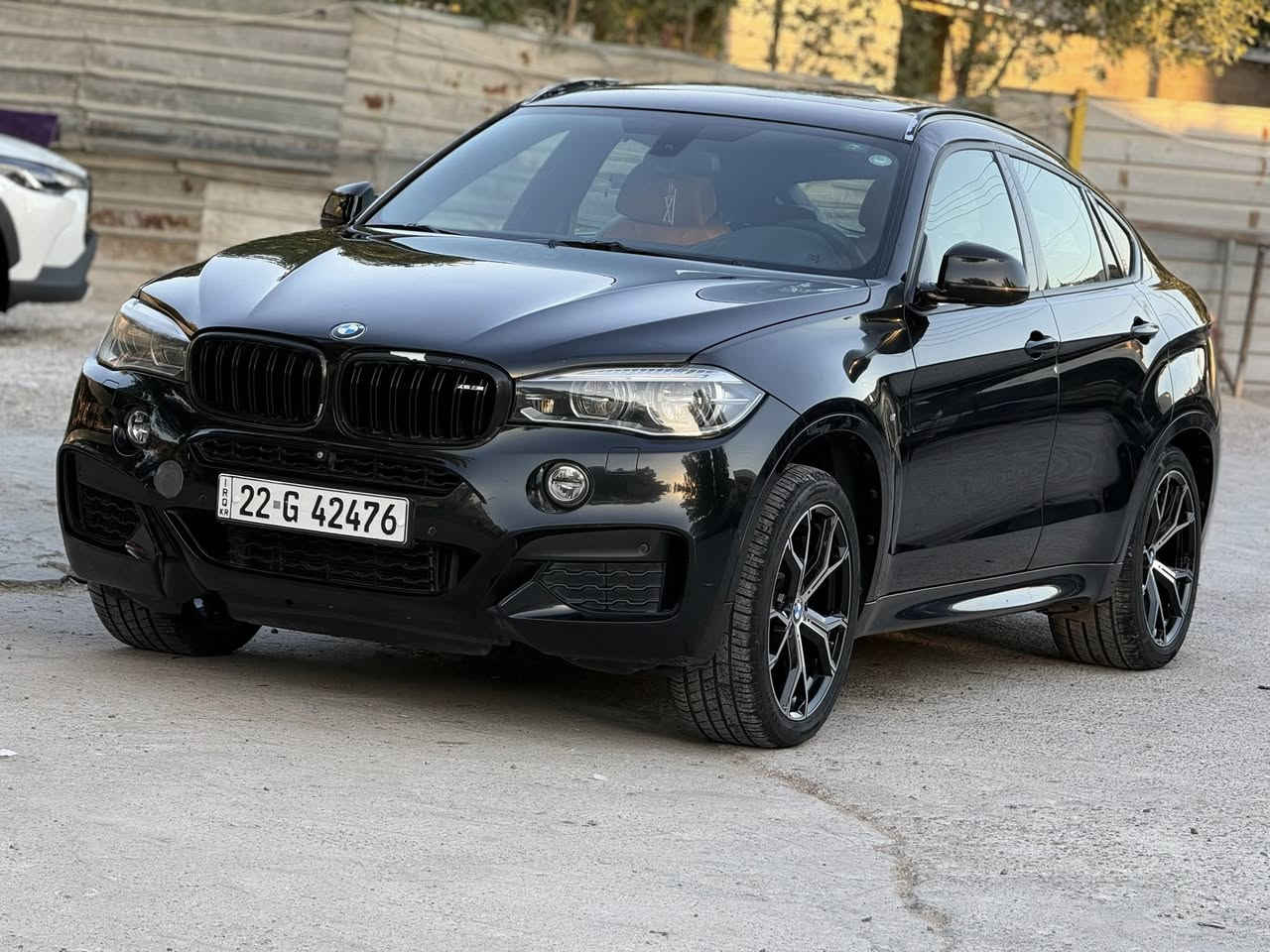 ⸻

✨ BMW X6 موديل 2016 – وكالة العروش ✨

📞 للاستفسار: ***********

🔹 خليجي كفالة عامة من كلشي
🔹 محرك V8 (8 سلندر)
🔹 رقم أربيل باسمي (جديد)

🔥 فول المواصفات 🔥
▪️ أبواب شفط
▪️ بصمة دخول + ترحيب
▪️ كشنات جلد كهرباء (تدفئة + تبريد)
▪️ تبريد قطعتين
▪️ 4 كامرات
▪️ 3 شاشات
▪️ تحكم ستيرن كهرباء
▪️ رادارات محيطية + رادار أمامي
▪️ صندوق كهرباء

📌 باقي مواصفات الـ X6 الفول معروفة
📌 سيارة نظيفة جداً ومكفولة من كلشي

💰 بيع أو مراوس

📍 بغداد – السيدية
