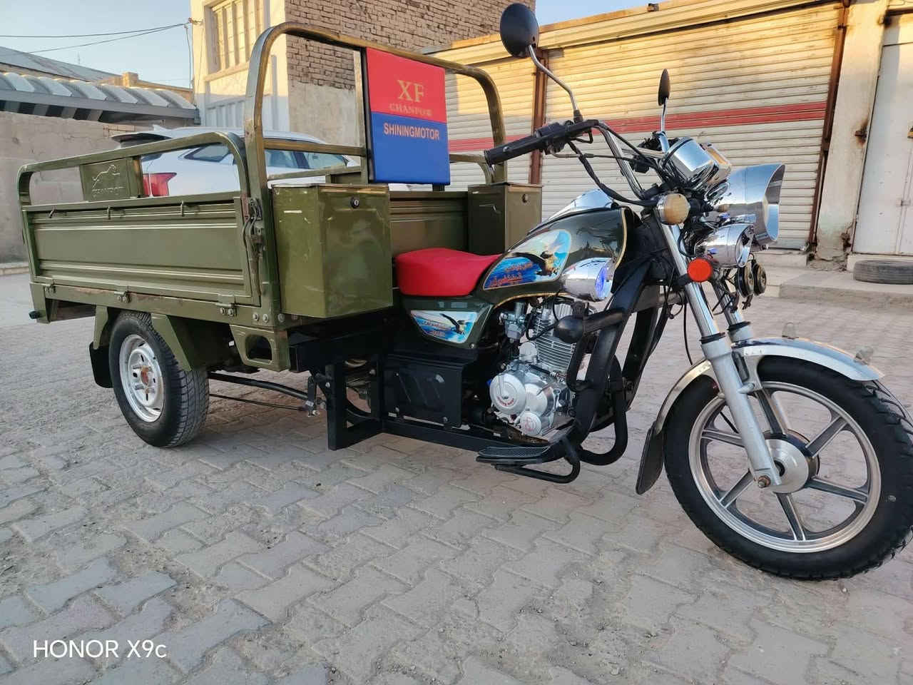 سلام عليكم ستوته بتره رقم ابيض وسنويه الماني مداورهه ثاني يوم مديل 2022 كفاله عامه بديهه مابي لاخياس ولاصبغ شاصيهه وركبتهه مكفولات كفاله عامه لالحيم ولامعجون بيهه تخم تاير جوبلس جديد سبيرهه وجكهه جواهه كهربائيات كلهه شغاله نكره سلف ستوته شرط الفحص مابيهه نقص كلهه شغاله نضافتهه نفس البصوره مكانهه الديوانية مامتواجد عل خاص تصل وبيك خير ***********
