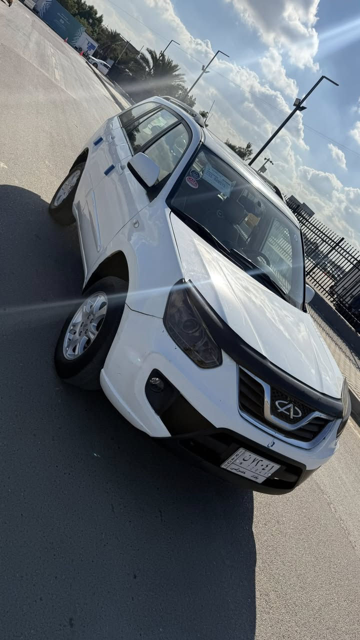 للبيع شيري تيكو موديل 2012 رقم بغداد تحويل ثاني يوم بيها صبغ نص جاملغ الامامي الباقي مكفول جاهزه كير مكينه صدر خلفي امامي جديد امسويله ادامه كامله اي نقص مابيها اترايها طكه متسمع بيها داخلها جديد كشناتها جدد السياره مابيها اي نقص خير من الله ماشيه 110 حقيقي السعر 57 مكانها بغداد الشعب للستفسار ***********
