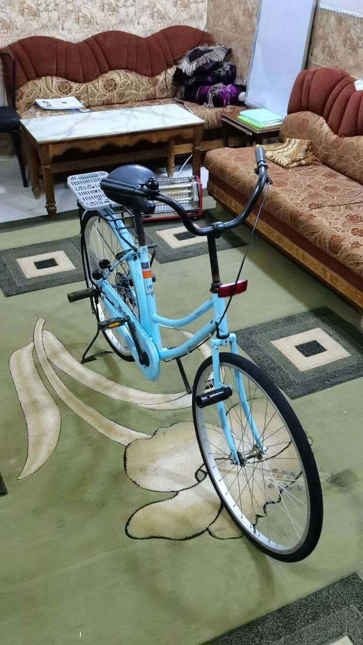 للليع 
.نوع الشركه ؟ كلوف ❤️ 
موديل .؟ 2016 
ال لون ؟سمائي 🩵
اغراض كامله ويا الجاملغات أو الاكسورات المعروضه كدامكم !👍 
السعر .؟ 95 الف 
موقع .؟ موصل .حي النور مجاور دانيه ماركت 
الرقم .***********
