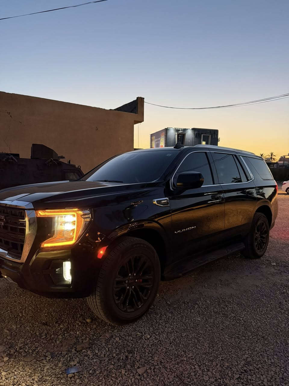 GMC يوكن
فئه SLE 

موديل 22 

خليجي وكاله المنصور 

ماشيه88 الف كيلو مو ميل

مكفوله من صبغ والدبل كود ماعدا بارد بل جاملغ 

 ارقام بغداد باسمي تحويل ثاني يوم 

جاهزه من كلشي مناقصهه برغي  صدر تايرات كله جديد 

السعر 43 الف دولار. وبي مجال 

للاستفسار 
***********
