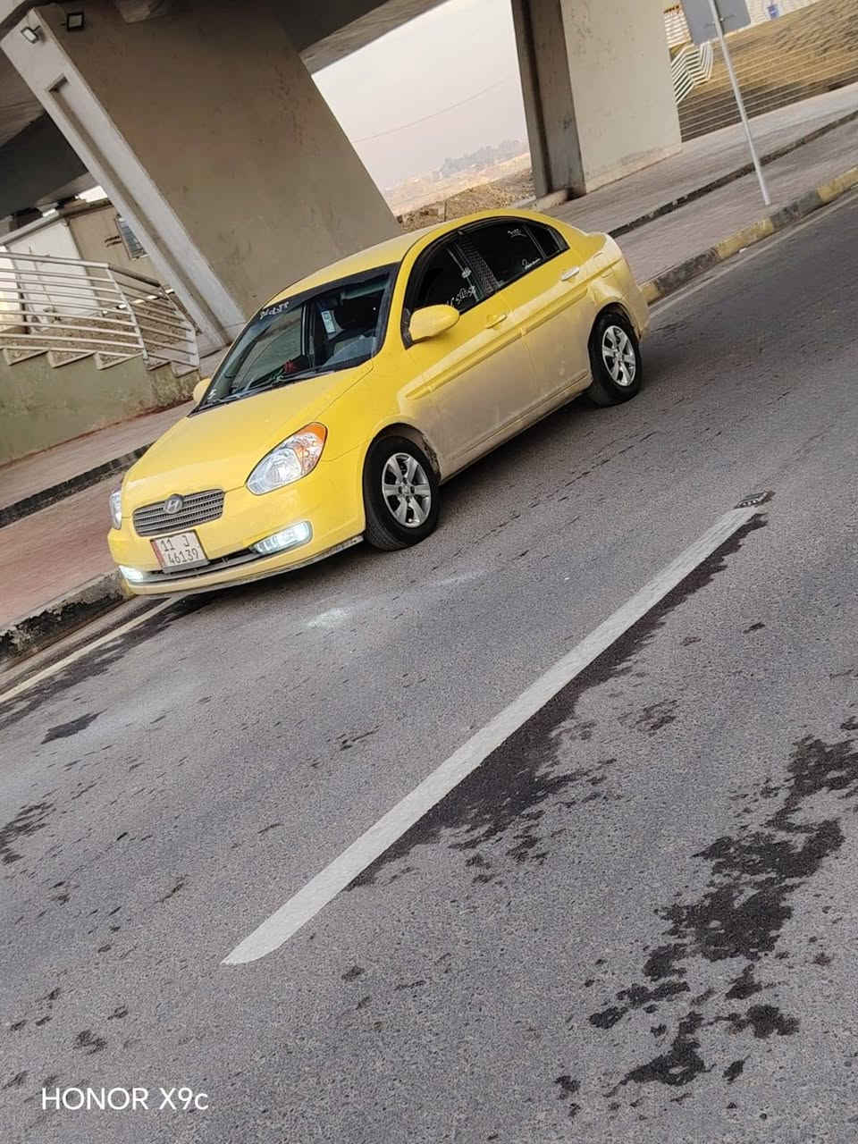 سلام عليكم اكسنت موديل 2009 امريكي بدون ضرر فقط جاملغ لكدام مبدل بدون دواخل وداير بعدو ما مصلح محرك 16 اصلي كير توماتيك شرط سياره رقم بغداد الجديد مصفره من كلشي سعر 95 وبيها مجال ***********/***********
