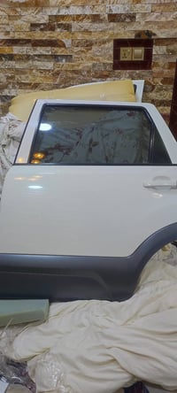 تم وصول أربع ابواب خليجي لون ابيض+دوسات جانبيه 4+باور ستيرن+سفيفة باب ...