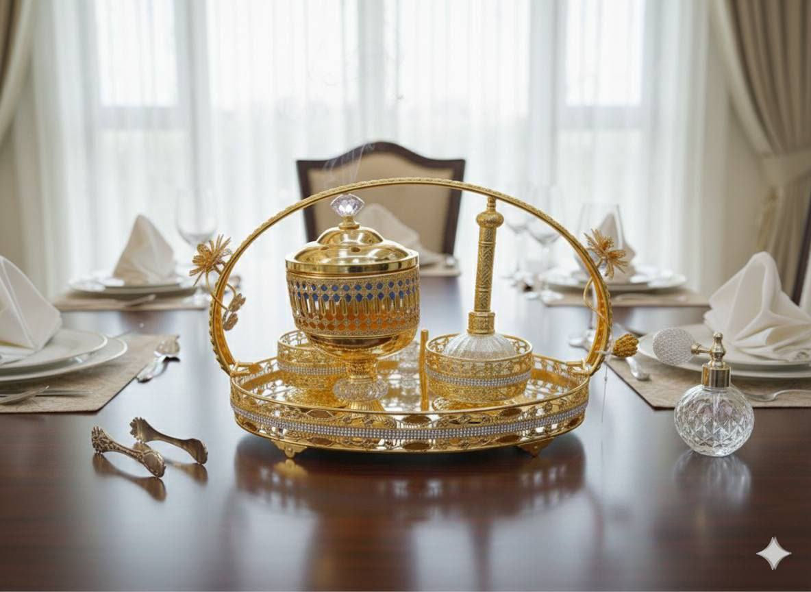 ✨🌙 طقم مبخرة فاخر بأجواء رمضانية مميزة 🌙✨

عبارة عن طقم مبخرة أنيق يضم مبخرة فاخرة مع صينية مزخرفة وزجاجة عطر كريستالية بتصميم راقٍ يضيف لمسة فخامة على أجواء رمضان 😍🕌

🔸 تصميم ذهبي فاخر بزخارف مميزة ✨  
🔸 مثالي لتعطير المنزل واستقبال ضيوف رمضان 🏡🌸  
🔸 قطعة ديكور راقية تضفي دفء وروحانية على المجالس الرمضانية 🌙💫

اختيار مثالي لبيت أنيق في رمضان أو كهدية فخمة لأحبابك 🎁💖


**إذا كنت صاحب هذا الإعلان وتريد حذفه لأي سبب، رجاءا أرسل رسالة إلى الدعم الفني**