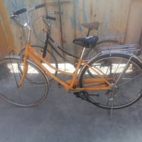 بسكليتين • أسود • نضيف