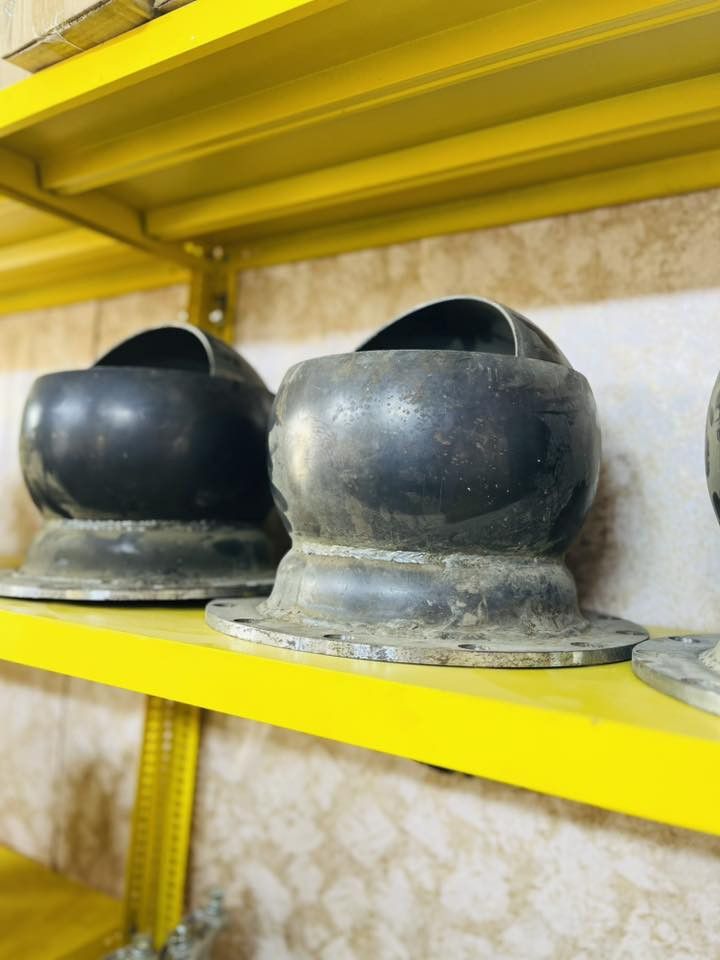 توفر لدينا 
كير بوكس برينه ١٠ انج 
قباقه براين كل قياسات 
طوبات براين 
براين طول متر ومترين 
للاستفسار اتصال 📞 ***********-*********** 
او على واتساب ***********-***********
