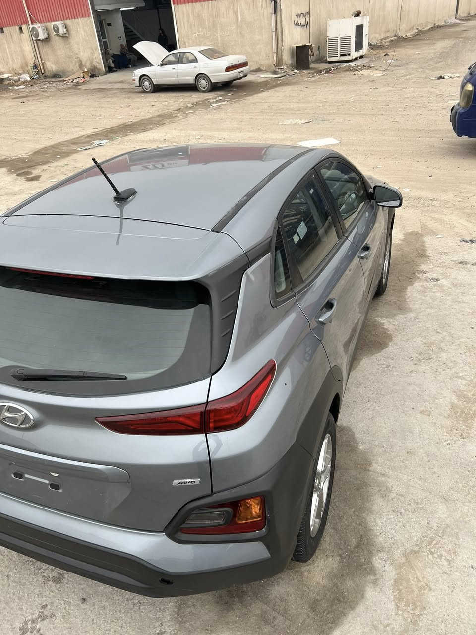 سلام عليكم ورحمة الله وبركاته كونا وارد حادث ٣ قطع صبغ بنيد+ جاملقات امامية ثنين مديل 2021 حره بدون رقم تسجل اي محافضه رقم الشاطي موجود مكان البصره رقم صاحب السياره 📞***********
