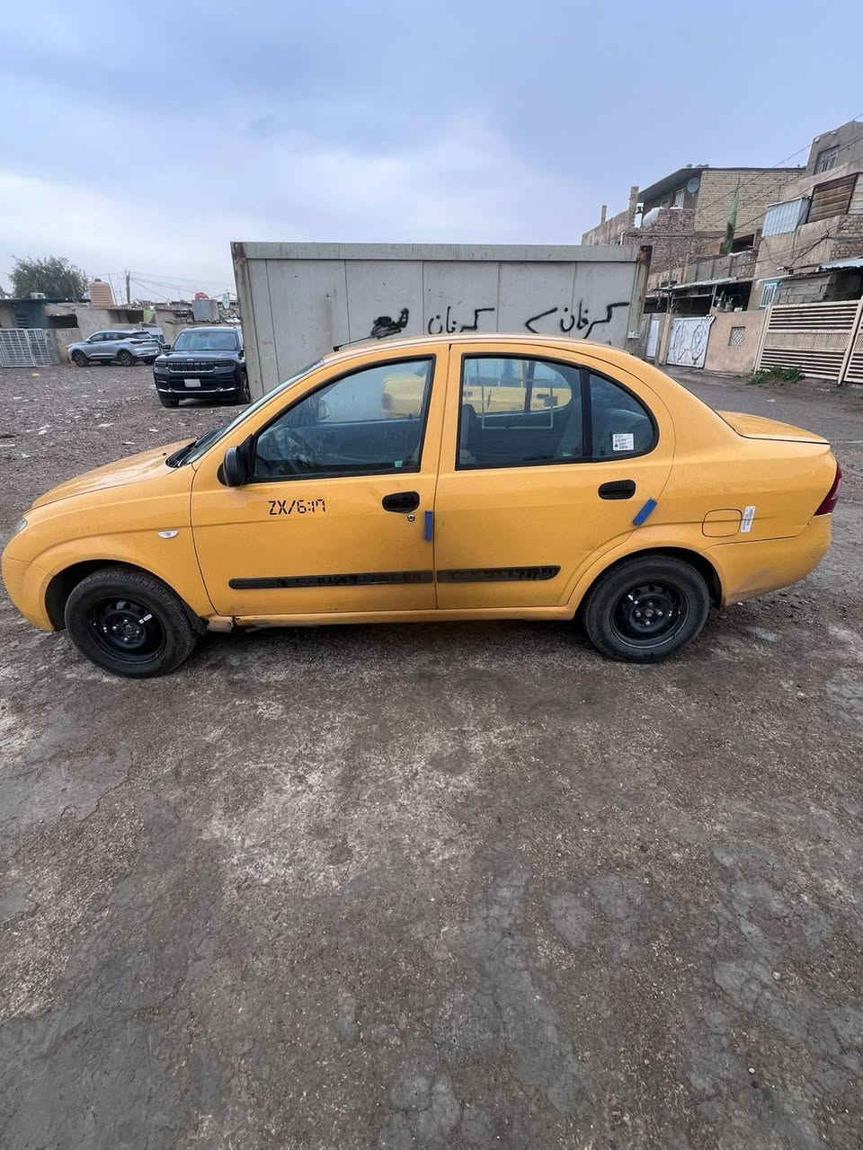 السلام عليكم طيبه موديل 2015 للبيع رقم بغداد مصفره هيئه مكينه وكير خير من الله السعر 35 وبيه مجال قليل العنوان بغداد رقم ***********
