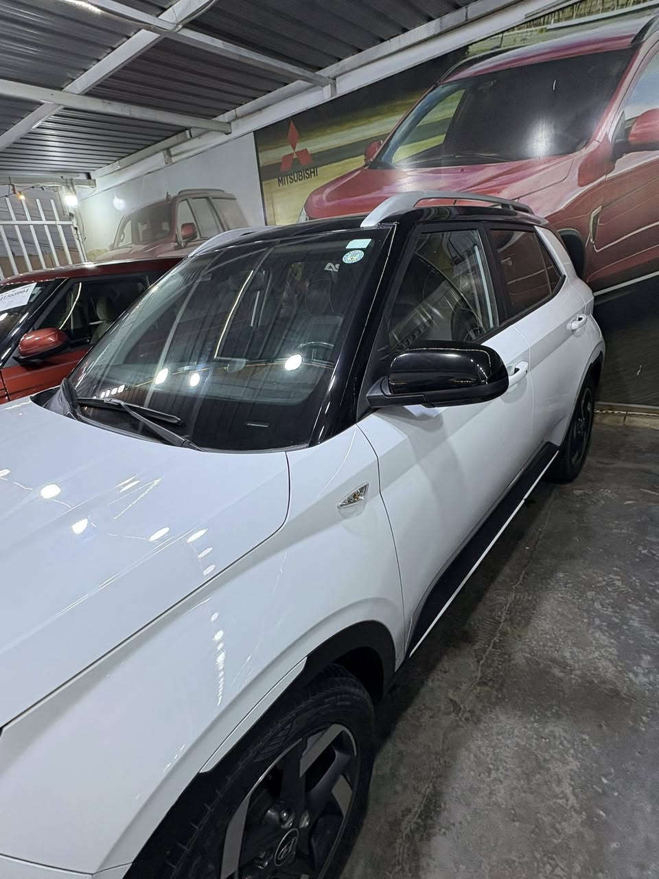 السلام عليكم
سياره فينو موديل 2024 
 كير مكينه مكفولات 
 حداديه كفاله 
ماشيه 45,000
حادثها بسيط جداً  موضح بل صور 
السعر  145 $
لتواصل ***********
العنوان : بغداد الجديده
