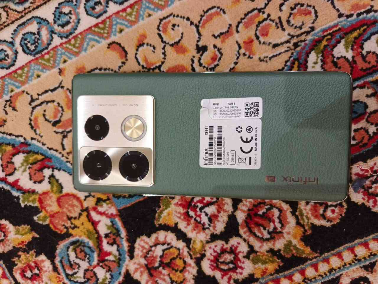 كربلاء الثوره مقابل فلكه الثوره 
السلام عليكم
جهاز انفنكس نوت 40 برو 5G لون زيتوني جلد الجهاز ذاكره 256 عشوائية 8 جهاز مواصفات معروفه ويا كارتونه فقط الجهاز ماخذه من الأماني قبل شهرين أقل وكع من أيدي وصار بي فقط فطور وضربات موضحات ب الصور لمس طبيعي الشاصي أي خدش مابي الجهاز نضيف كلش استعمال قليل وممفتوح دبل سيمكارت سعره ٢٠٠ وبي مجال حك الجيه وشراي اتصل 🗣📲📞وتشلع عيوني مكاني كربلاء الثوره رقم *********** للعلم الجهاز الله شاهد ماخذه ب ٣٥٠ أقل الشهرين وهذه أريد أبيعه ونزلت من سعره والشاشه مبيها شي فقط الكلاس إلي فوك الشاشة يتبدل ب ٥٠ ألف عند الأماني آسف ع الإطاله
