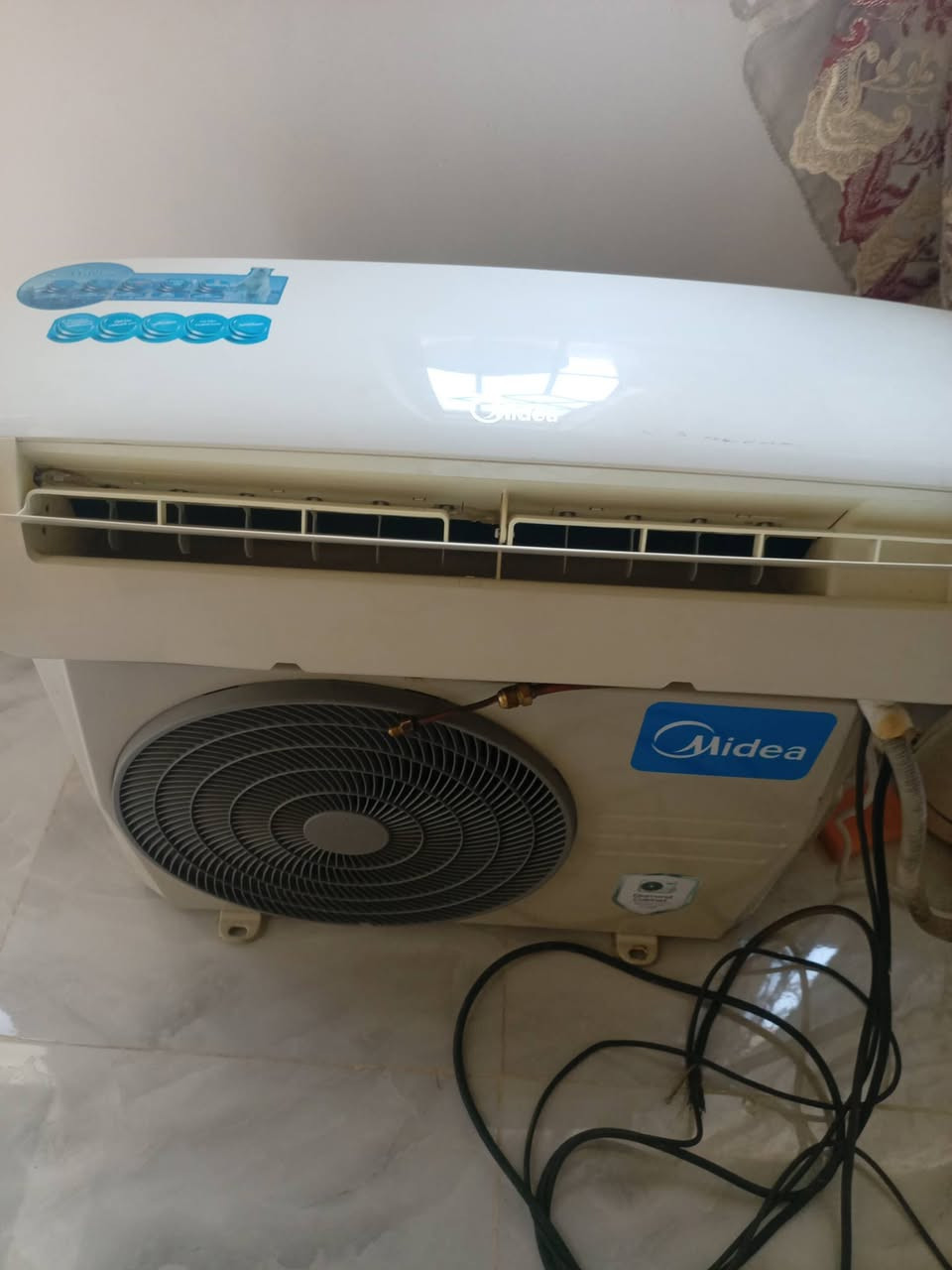 سبلت ميديا للبيع 1طن غاز  R22 تبريد و تدفئه كامل السعر 150 الف


**إذا كنت صاحب هذا الإعلان وتريد حذفه لأي سبب، رجاءا أرسل رسالة إلى الدعم الفني**