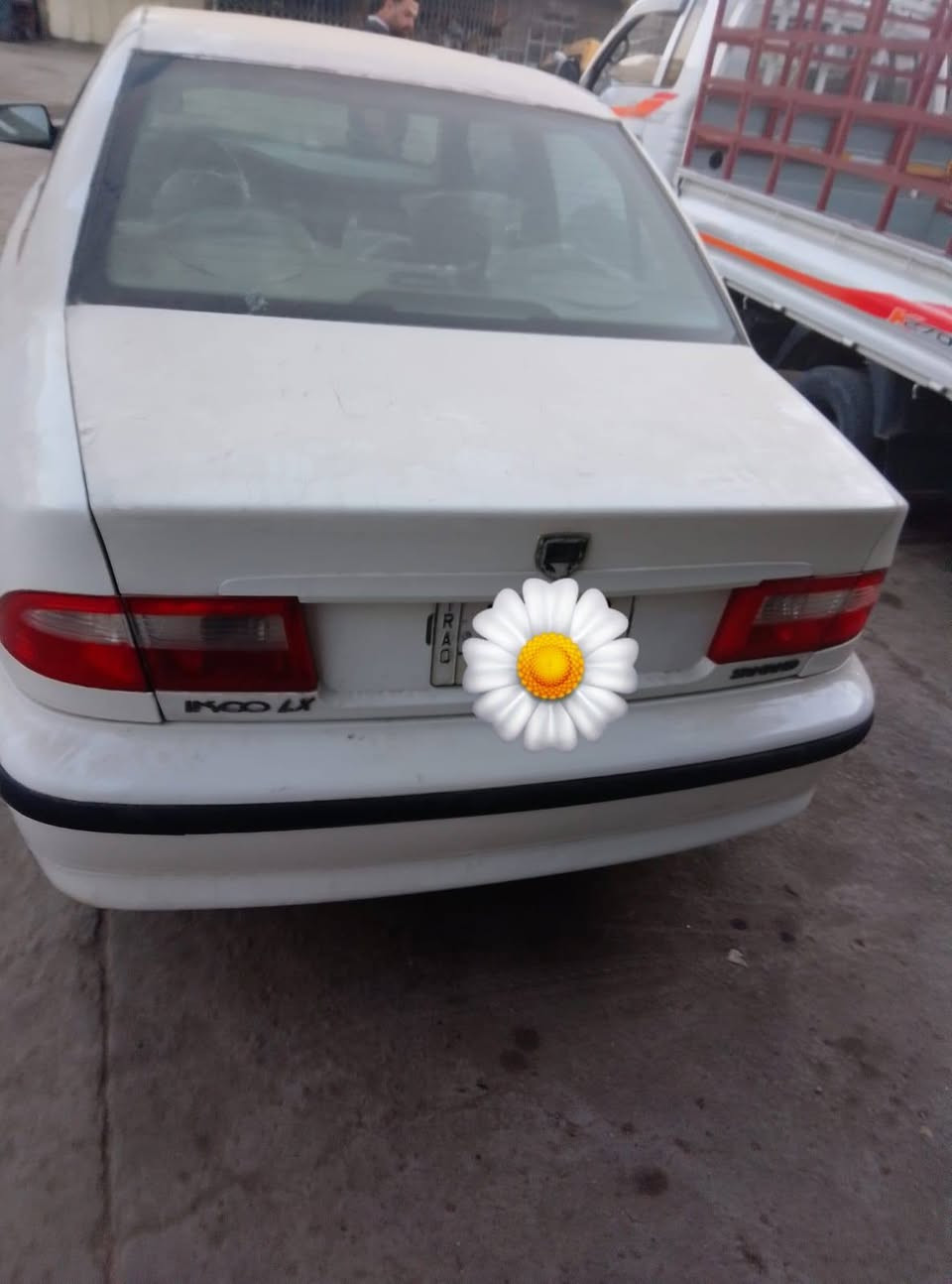 سلام عليكم سمند مديل 2010 رقم بغداد جاهزه من كل شي مكاني بغداد السعر 45 وبيها مجال  الاتصال  ***********
