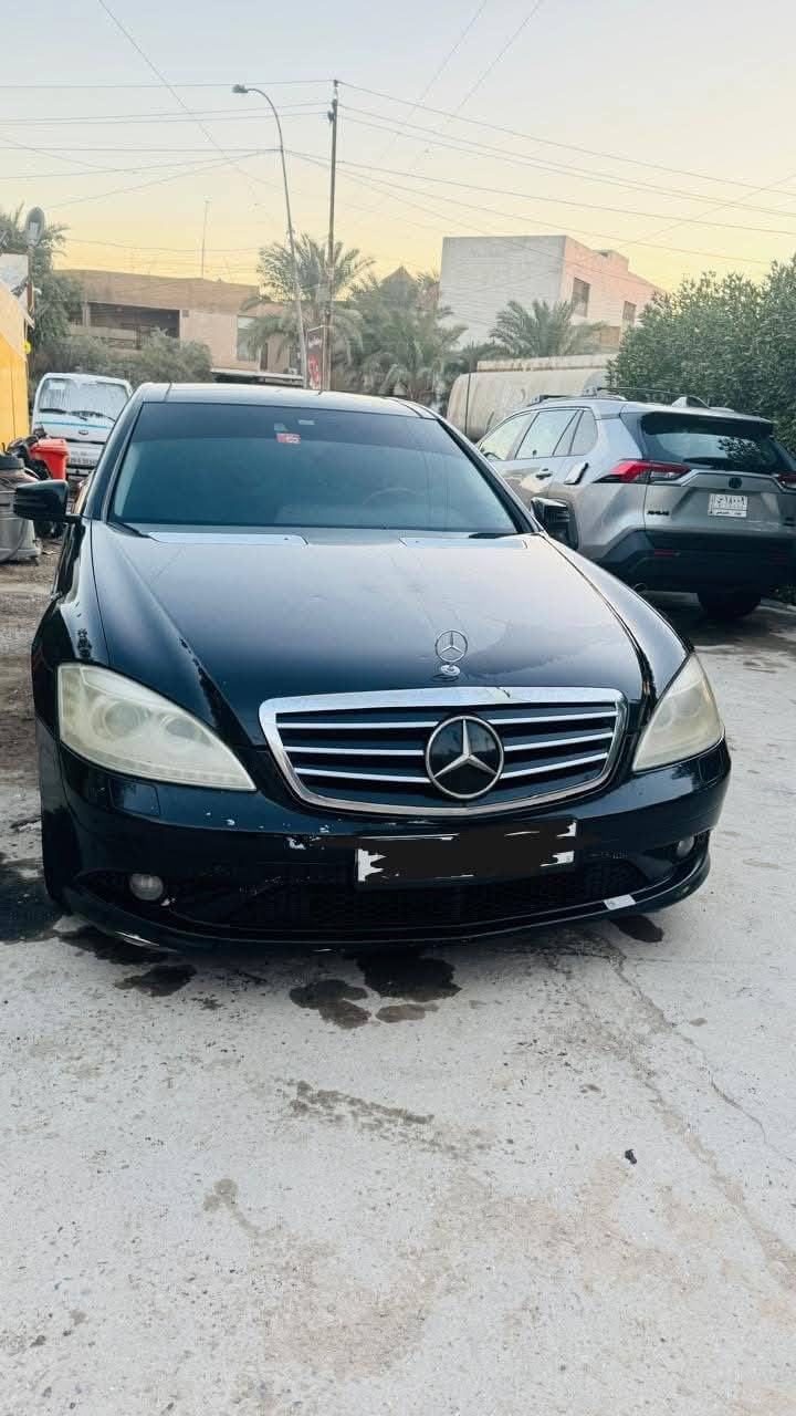 السلام عليكم 550 للبيع فول مواصفات  اي ام جي
موديل 2007
السعر 60 وبيه مجال مكاني البلديات 
***********
