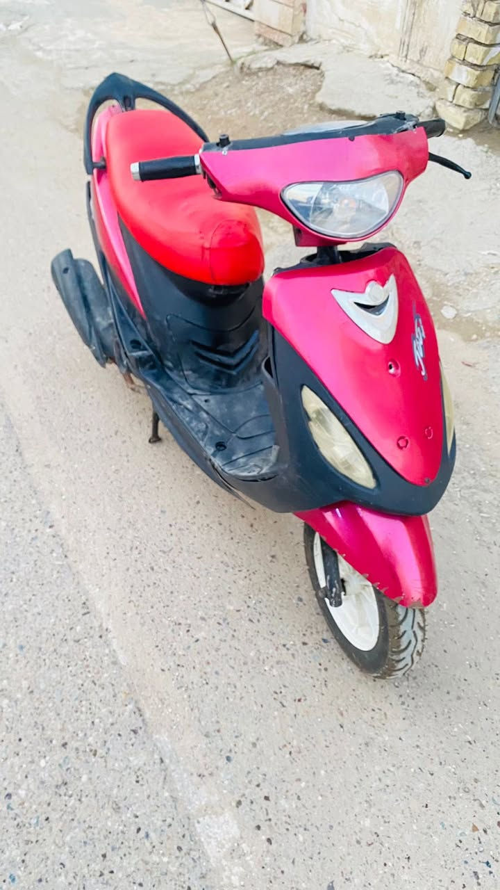 دراجه ماكس منغولي للبيع  سلف لايتات اشاير كلها تشتغل سعر 350
بغداد البلديات ‭0770 586 7649‬
