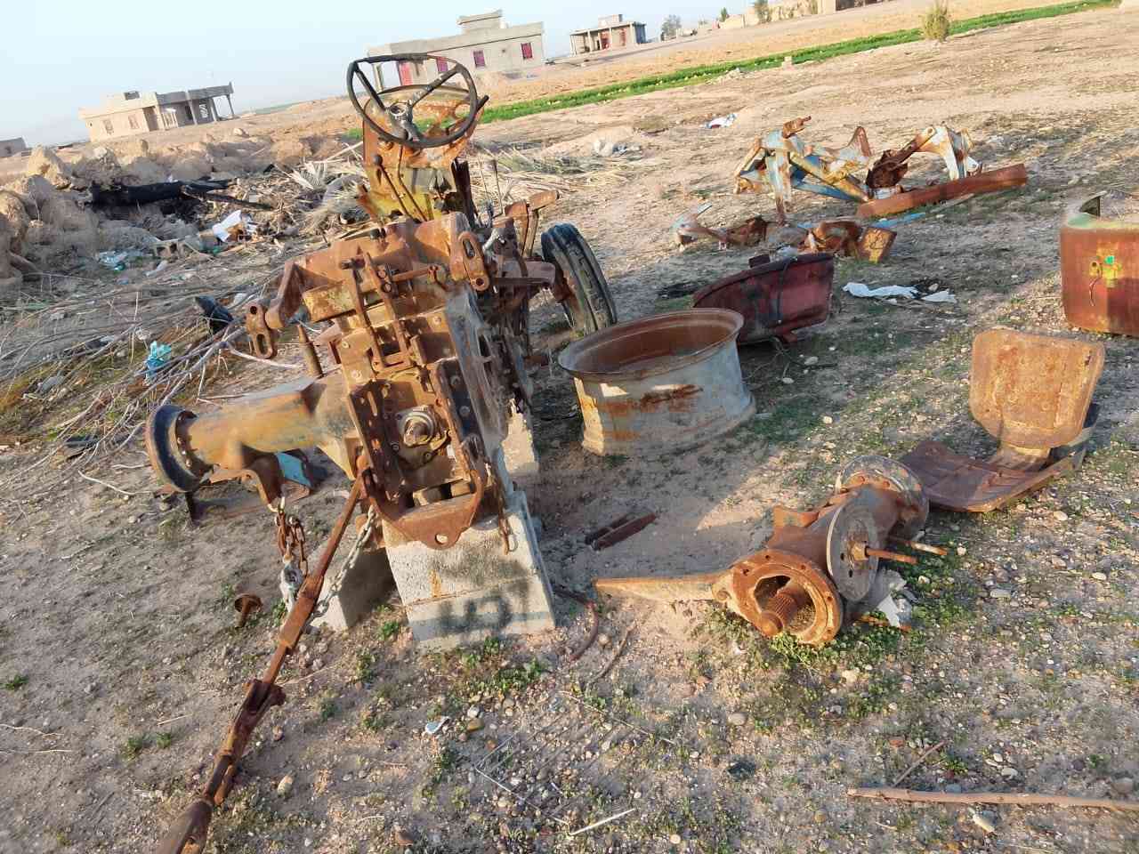 سلام عليكم ورحمه الله وبركاته يوجد لدينا تفصيخ سيرت الجزائريه للبيع بانواعها المكان الناصريه الاتصال على الرقم التالي ***********
