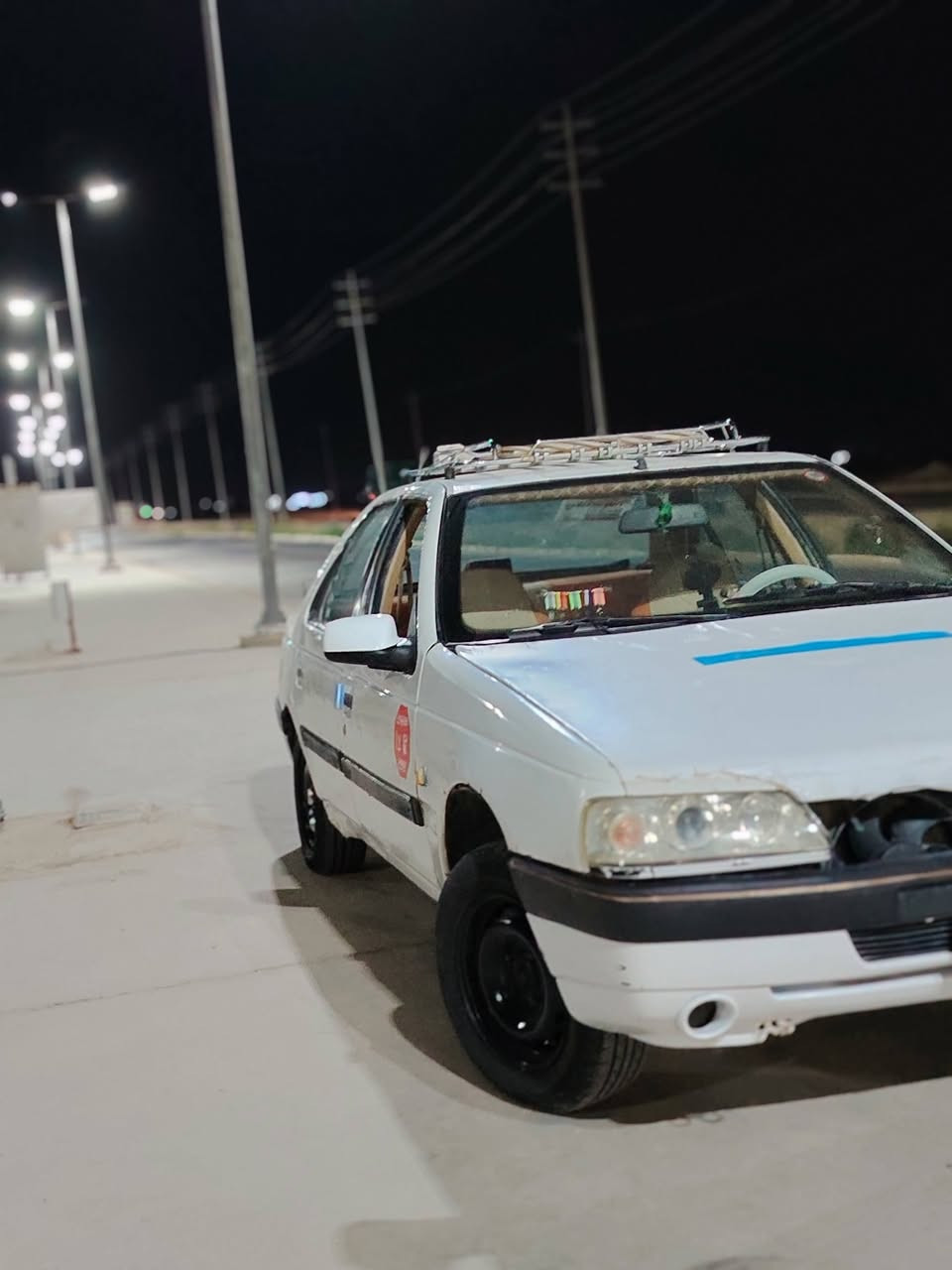 بيجو 405 سنوية لل27 مداور ثاني يوم مكينة كير جدد منضومة تبريد كاملة فقط كمبريسر داخل جديد كهربائيات شغلة سيارة جاهزة 25وبيهة مجال بسيط مكانهة نجف للاستفسال ***********
