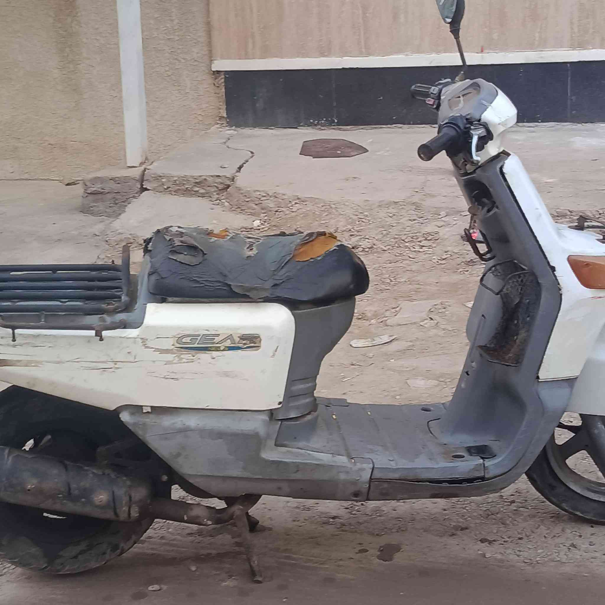 بيكم شغالة بغدادبنوك سعر٢٠٠عوزها ترتيب كهربائيات ***********
