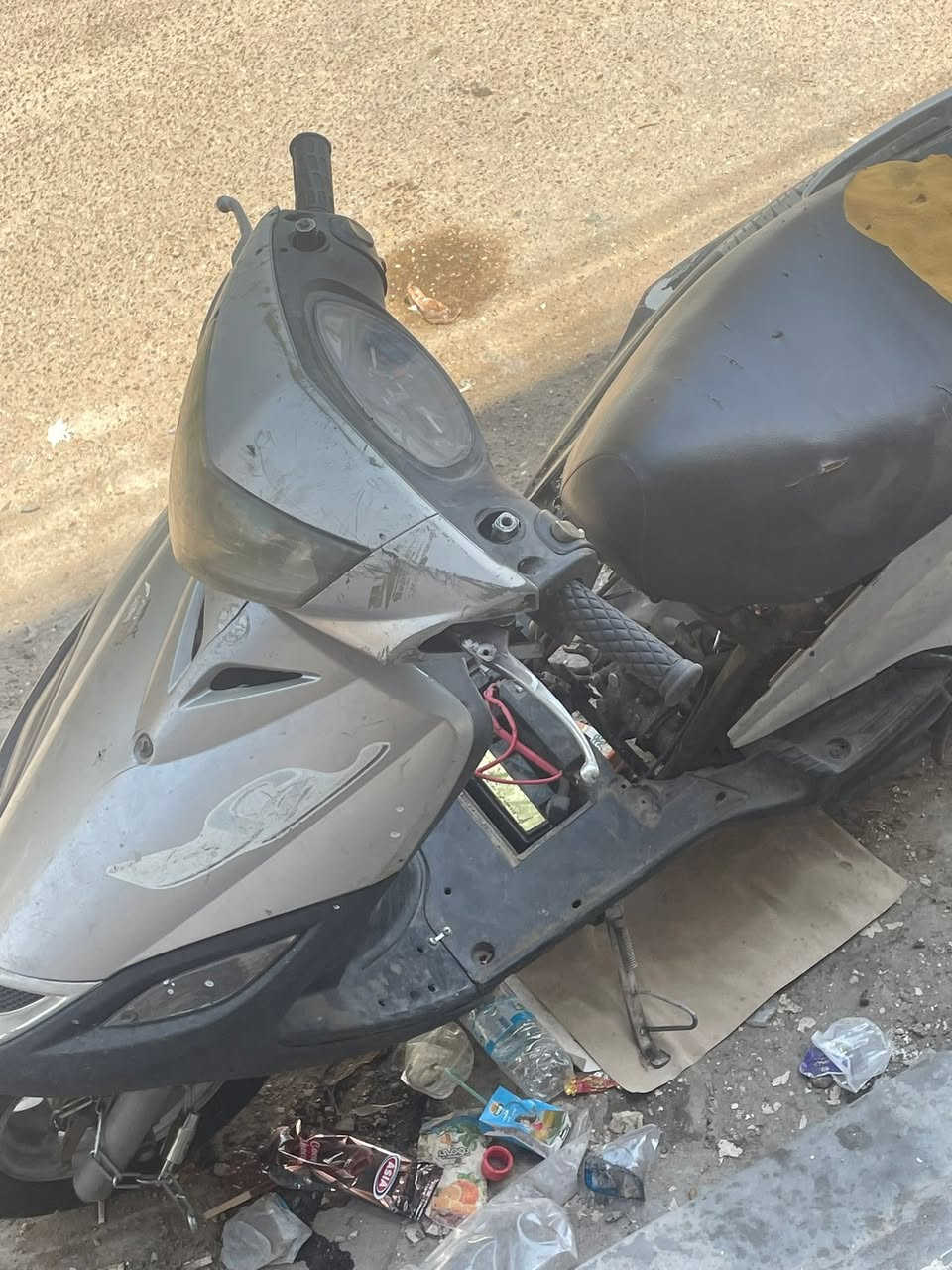 سلام عليك مكلف بنشر   ماكس ثعلب دراجه شغاله لايت شغال سلف شغال ضعف بل باتري عوزه كفرات وائر سكليتر أبيع كوم حديد ب 200 وبيه مجال خاص مفتوح


**إذا كنت صاحب هذا الإعلان وتريد حذفه لأي سبب، رجاءا أرسل رسالة إلى الدعم الفني**