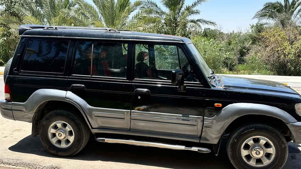 سلام عليكم للبيع كالوبر موديل ٢٠٠١ راعيه يريد مداور حداديه جديده مكينه ثنين ونص مكينه وكير جديد لاتنقص لاتبخر دواخل نضيفه وينه يدور بلاش هاذه بلاش سعر ٣٥ بيه مجال 
مكلف بل نشر هاذه صاحب رقم سياره ***********
مكان ناصريه قضاء الرفاعي
