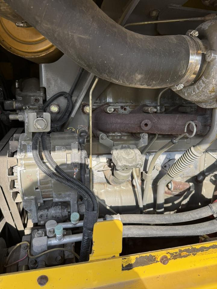 السلام عليكم شفل كاوسكي حجم60ZV موديل 2011 كير مكانيك تبريد بلادي دخول جديد للعراق العنوان واسط الصويرة ***********
