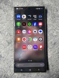 اس24 الترا • ذاكرة ٢٥٦ • ١٢ رام