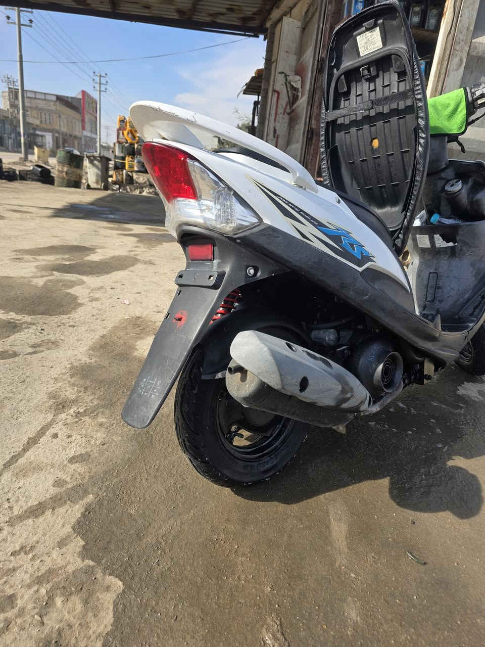 درجة ماكس عدلة برغي  مافتوح بيها حوية مكلف بل نشر 950 الف ***********
