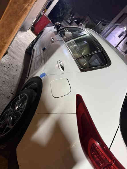 السلام عليكم….
سبورتج للبيع جي تي لاين موديل 2021 خليجي فول 1/1 كفاله من الضربه والصبغ فقط بارد بالصندوك 3 اصابع والباقي كفاله عامه وعندي سونار بيهه باسمي تحويل ثاني يوم هزه وارقام جديده السعر/219$
للاستفسار/***********
