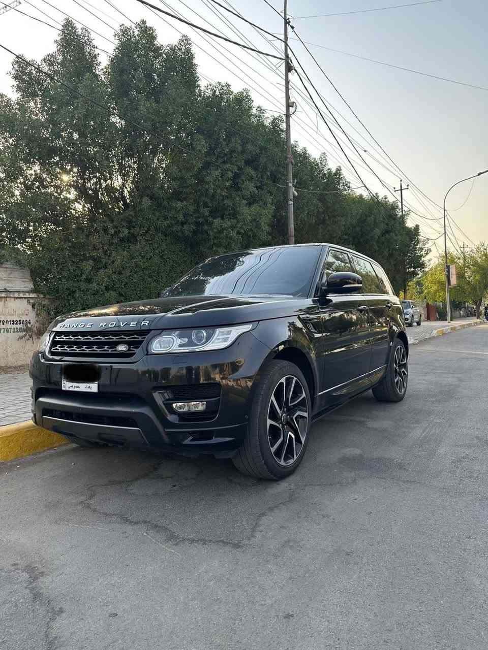 رانج روفر  SPORT  سوبر چاوج 
موديل 2016 خليجية
مكفولة كفاله عامة من الصبغ والحادث 
وكفالة الكير والمكينة
فول مواصفات 1/1
اوتوبايكرافي
جكات
كشنات تدفئة تبريد 
مساج
مغلفة PPF
8 سلندر  
داخل احمر 
بانوراما - باب شفط - دواسة كهرباء - تحكمات - جلد - مقعد كهرباء - شاشة امامي خلفي - كامرة - حساس امامي خلفي .... السعر 35.000$ 
وبيها مجال 
للتواصل على الرقم  ***********
