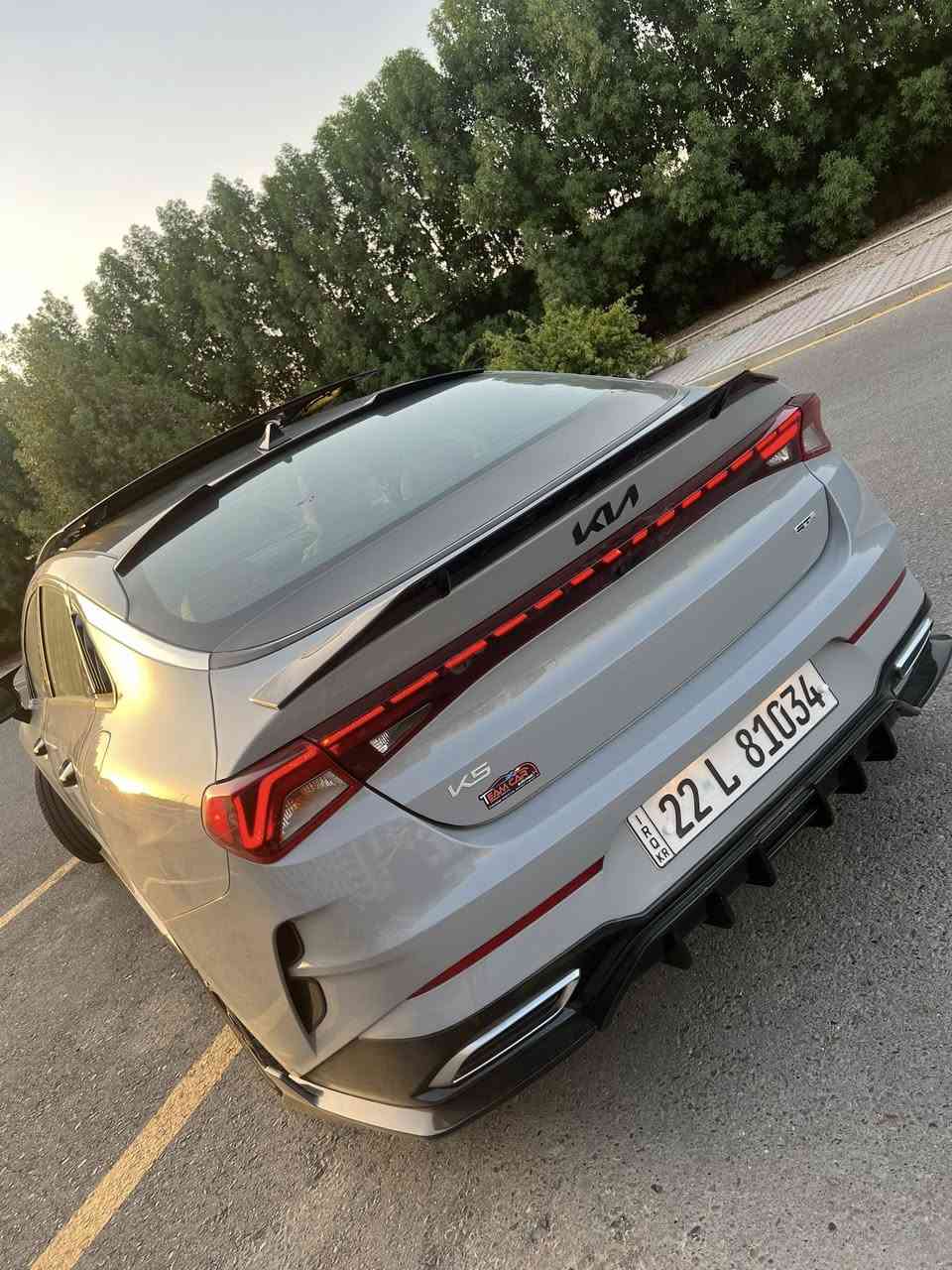 كيا كي فايف 2023 فئه GTLine فول مواصفات
لون آسمنتي داخل احمر 

سنويه ( باسمي شخصيا ) تحويل  مباشر 

ماشيه 21 الف mi

وارد امريكي ضررها بسيط جاملغ وباب مبدله بباب بلادي. وبيها بارد شبر فقط 

ارضياته الاصليه وياها  

بصمة

بانوراما

داخل جلد احمر 

شاشه كبيره مال فول مدعومه بنظام GPS وكار بلي 

شاحن تلفون لاسلكي

رادارات محيطيه 

قيادع ذاتيه 

اوتو ستوب امامي

اوتو ستوب خلفي 

هاند بريك بصمه

نظام اوتو هولد

صندوق جلاق

وسائل ترحيب 

كامره خلفيه داره فولHD 

ويل كب الجبير

نطام مري متحسس

خمس مودات قياده

تدفئه بالسترين

اشاير بالمري

بك لايت ليد

محرك 1600 تيربو 

ومواصفات الجيتي لاين معروفة

السعر 30 مليون 

الله شاهد من امريكا طالعة ب16 الف $ 

ونقل وتصليح وكمرك وكماليات اصليه السياره صارت عليه اكثر من 24 الف $ 

والوصولات موجوده وبالعافية على الي ياخذها 

سعرها 30 مليون 

هذا رقمي 

*********** 

مكاني بغداد

ومواصفات الجيتي لاين معروفة
