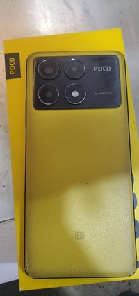 بوكو x6 pro ذاكره ٢٥٦  جهاز غني عن التعريف فقط مستبدل شاشه وكاله اصليه...