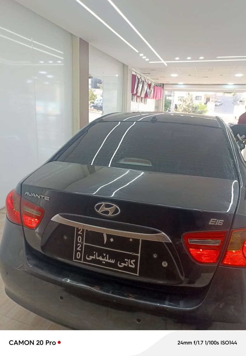 مۆدیل 2009
کەڤەرو سەقف بەشەرت 
گێرومەکینەی بەشەرت 
تەبریتی بەشەرت 
چاڕ تایەو ویلی سپۆرت 
ئیکۆ   
بەگ لایت لێزەر  لایت ڕەش 
شاشە ئایپاتو کامیرە 
کامل جائیزە  
 کۆد کراو  بەناو خۆمانە 
دینار مەسرەفی نیە 
کوشین هیتەر 
نرخی  47گەڵاو مەجال  
ژ.م ***********  واساپو ڤایبەری لەسەرە 

شــــــوێــــــن    کــــــۆیــــــــە
