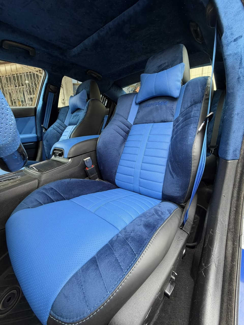 داخل جارجر مع سقف روز رايز
***********
بغداد حي العدل
