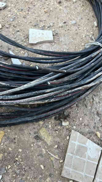 ظفيره خطين تركي استندر بعدهه جديده تجي تقريبا ٧٠ لو ٦٥ متر تقاطع النهروان الخنساء رايدهه ٧٥ الف 
***********
