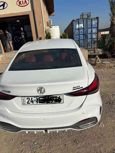 MG GT موديل 25 ماشيه 5000 سعر 120 ***********داخل احمر فول فول
