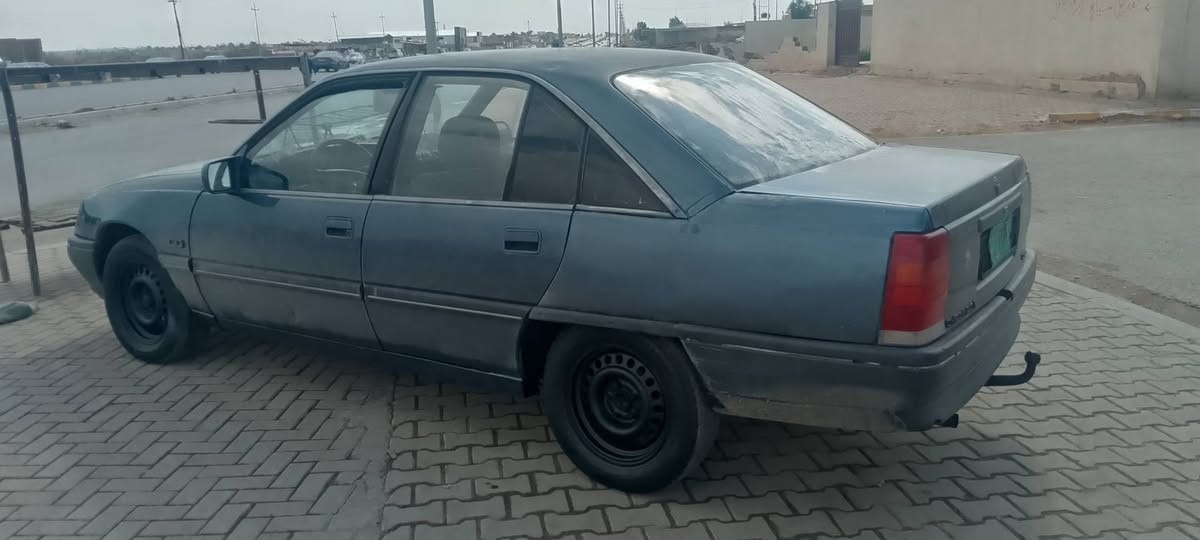 اوبل اوميكا محرك 20كير عادي محرك وكير شرط سياره بلاديه بدون صبع راعيه بل موصل شرط  سنويه خظرء مراوس أو بيع 24بيه مجال مكان بيجي ***********
