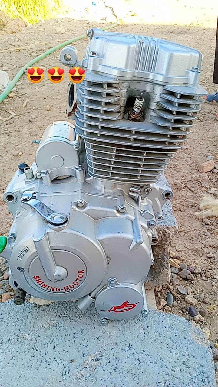 محرك حمره للبيع موديل 25 ما مفتوح بي برغي بعده شركة مكاني بابل *********** اتصل ع رقم وبيك خير وتدلل
