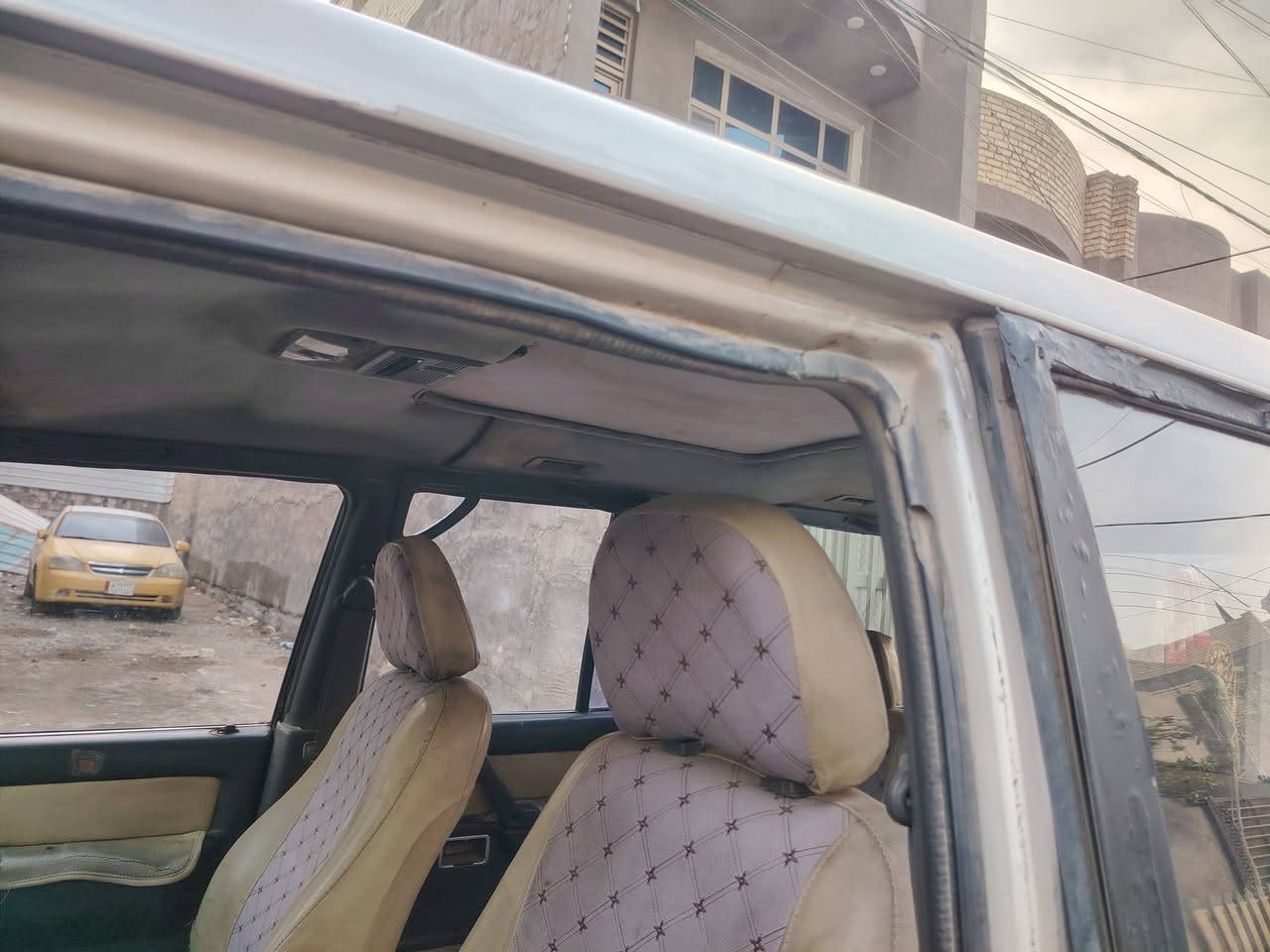 سلام عليكم باجيور موديل 93كير محرك بلادي بيها خيط تبخير السعر 28بيها مجال رقم الهاتف ***********
