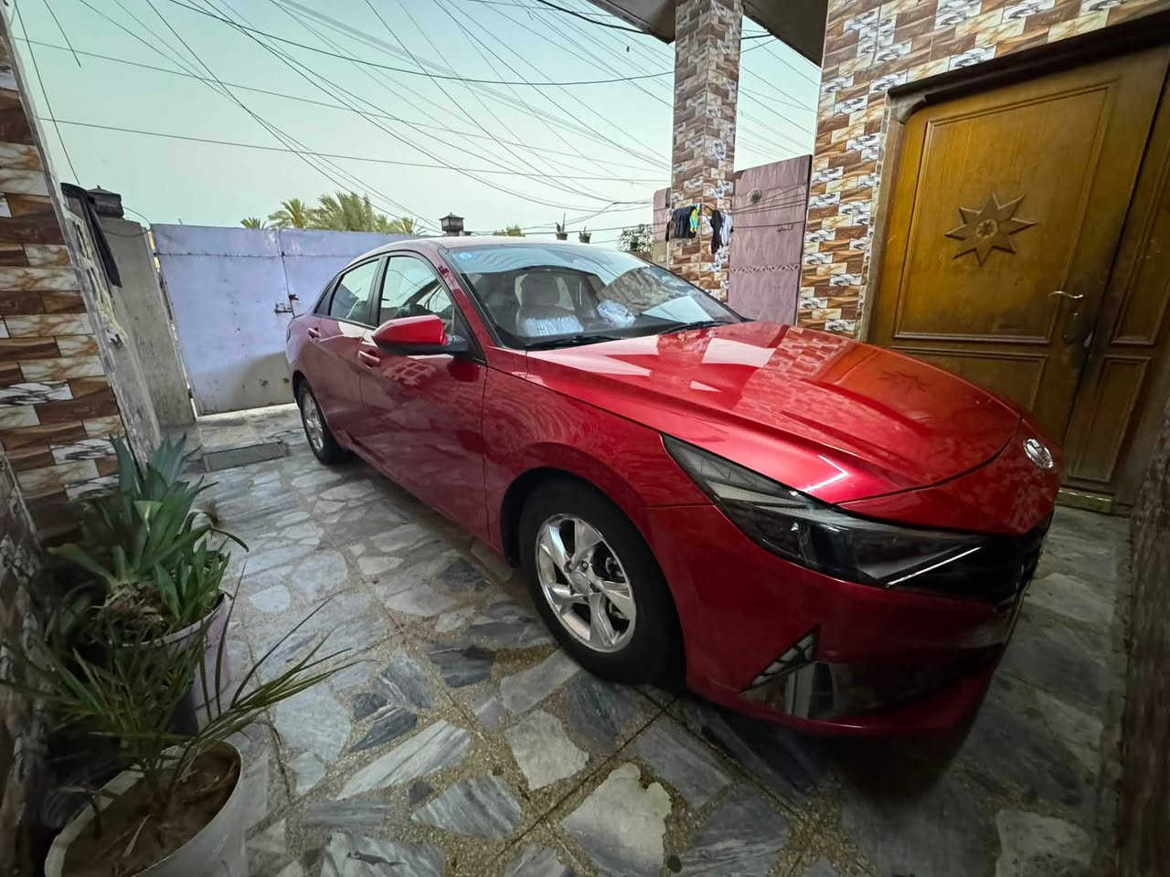 سلام عليكم الالنترا 2021 
مواصفات SIL
محرك 2000 دوش 
سيارة كلشي مناقصها كفالة من الدواخل وكير ومكينة الكيس مكتوب مفتوح لان بدلت دهن والحالوب مابيها ضربتها موضحة والسونار قاري البند مصبوغ كلة وهوة ممصبوغ كلة سيارة حلوة كلشي مناقصها تبريدها ما شاء الله ماشية 65 ميل رايدها مراوس بكورلا 21 22 23 راس براس وسعرها 135 ورقة ومجال بسيط كلش عنواني بغداد الشعب حي اور ومراسلة ماسنجر واتساب وهذا رقمي ***********
