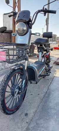دراجة شحن • بطاريات جديدة