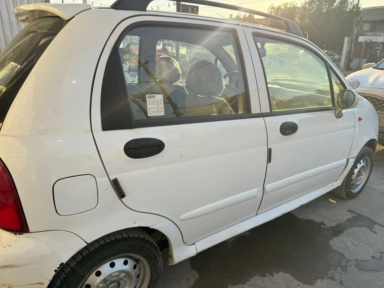 للبيع كيو كيو مو ديل 2013
السياره مكفوله من صبغ ومن تبديل بيهه فقط بارد قليل حته دعامياتهه بلاديات 
السياره كلش جديده ماشيه 81 الف
مكينه كير تبريد كله مكفولات مامفتوح برغي بيهن سياره جاهزه وين ميعجبك اطلع تراي بيهه رقم بغداد شرط التحويل 
مكاني بغداد الجديده سعرهه 33 بيهه مجال اي ستفسار اتصل عل رقم *********** فقط بيع بدون مراوس
