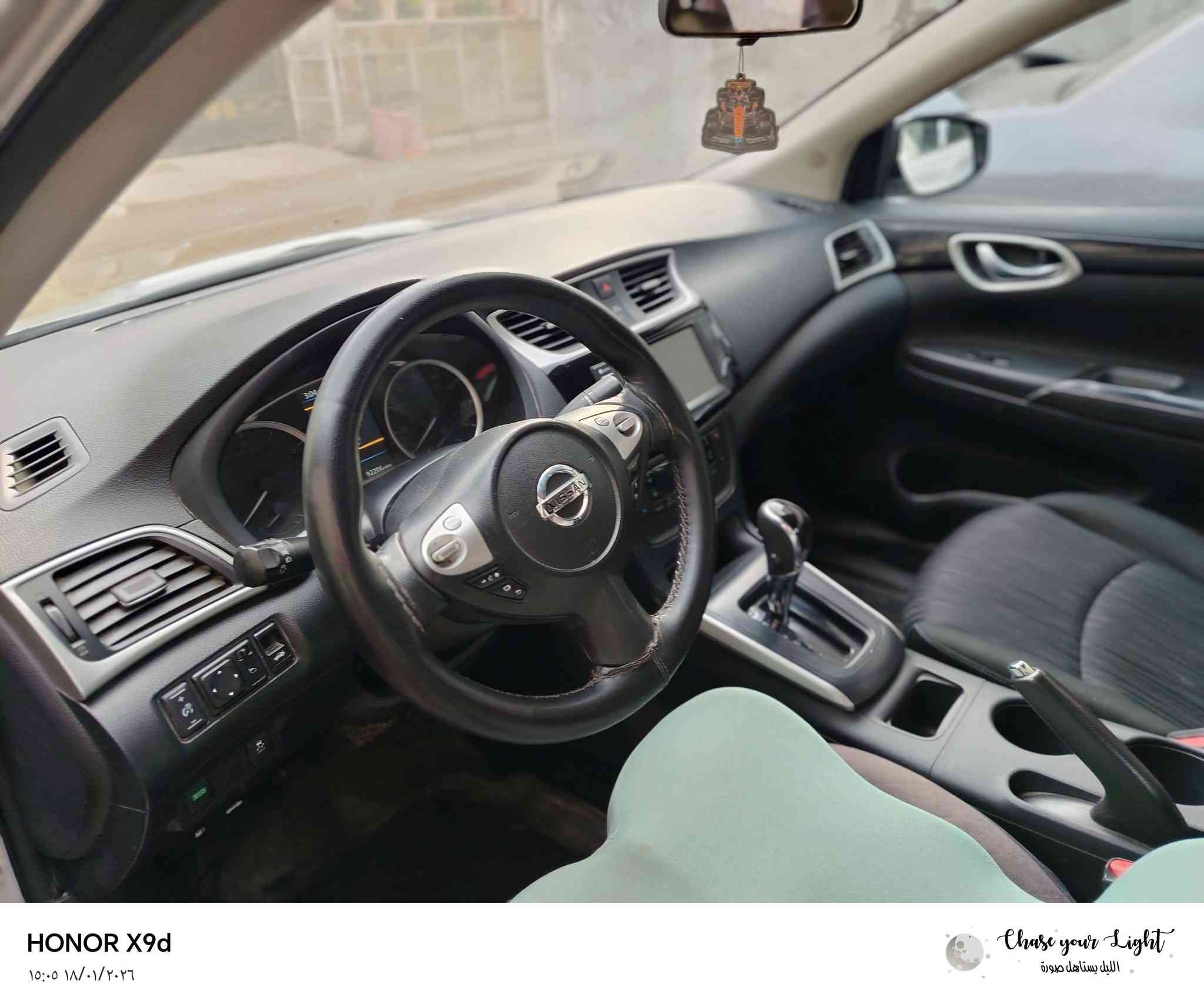 نيسان سنترال ٢٠١٩ فول عدا الفتحه بصمه تشغيل وبصمة أبواب وجنطه شاشه كاربلي بلادي كامرة دوارة لونها سلفر رقمها سليمانية حادثه جاملغ أيمن خلفي وشبر باب الخلفي 
اتصال *********** 
السعر 117ورقه وبيه مجال بسيط، ،،،،
