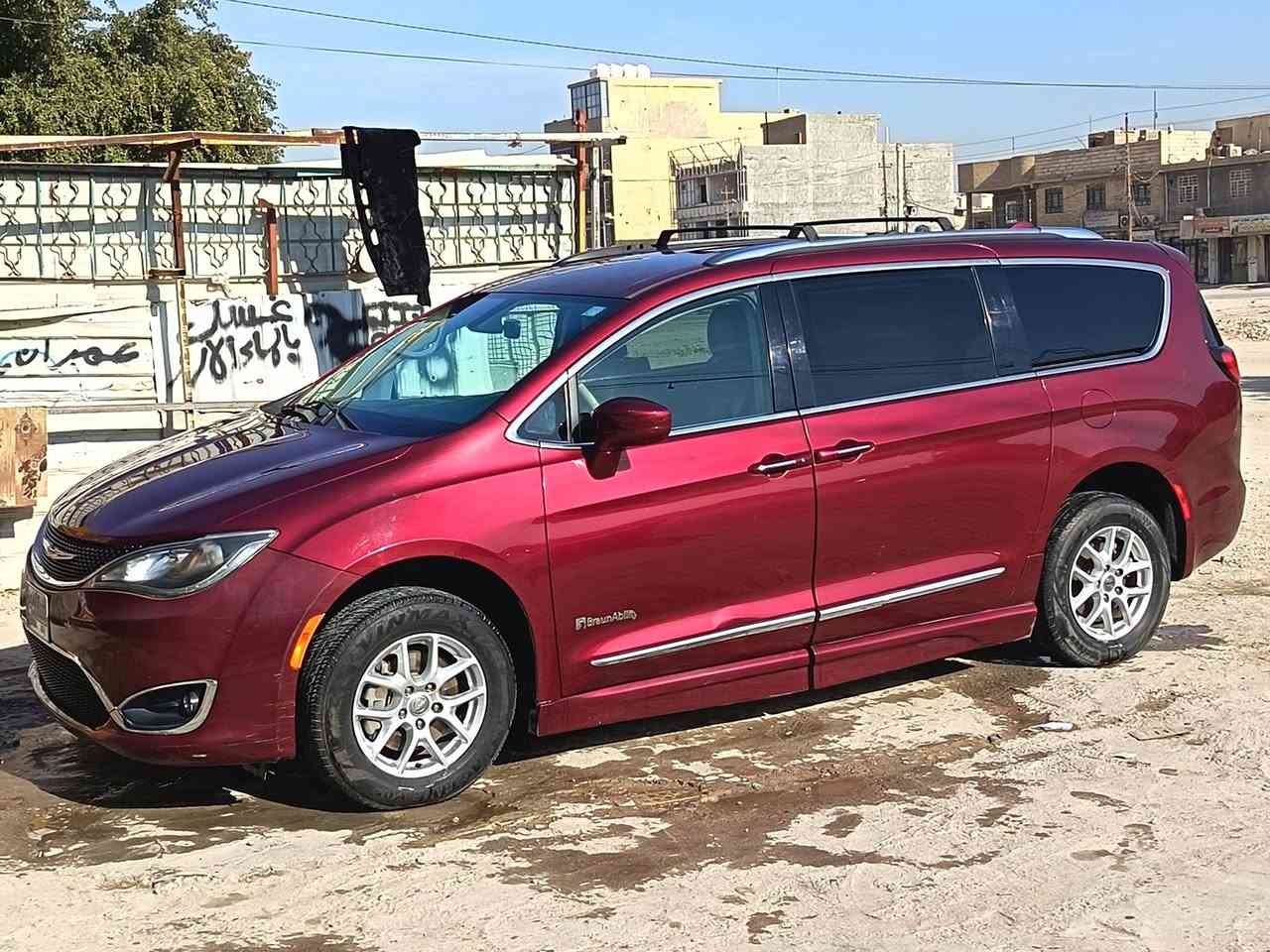 السلام عليكم 
  باسفيكا  2020 مصممه لذوي الاحتياجات الخاصه (ذوي الهمم) (ذوي الاعاقه) 
الضرر ؛؛  هلال الجاملغ الخلفي وباب مبدل اصلي بدون بجم 
رقم بغداد باسمي...
بصمه عدد2 
ماشيه 10000
1-كامره خلفيه
2- هندبريك بصمة 
3- تشغيل عن بعد 
4- هيترات بالكشنات 
5- رادار جانبي 
6- بيبان كهرباء ( تحكم ريمونت ) 
7- صندوق كهرباء شفط 
8- مانع انزلاق 
9- نظام ستوب بارك  
10- تنبيه الخروج المسار 
11- شاشة كبيرة كاربلاي 
12- تبريد مركزي ثلاثة قطع 
13- تدفئه كراسي وستيرن
14- تحكم استيرن فول 
15 -محرك 6 سلندر 
16- كير ماوس 
17- نقطه عمياء 
18 - كشن كهرباء
19بردات خلفيه
20كشنات جلد
مكان السياره كربلاء السعر 188بيه مجال بسيط
***********
***********
