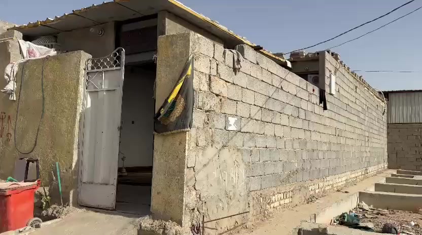 كربلاء المقدسة بيت للبيع ساهرون 
المساحة 100/م
غرفه وصاله واستقبال وحمامات مطبخ 
قفل 57


**إذا كنت صاحب هذا الإعلان وتريد حذفه لأي سبب، رجاءا أرسل رسالة إلى الدعم الفني**