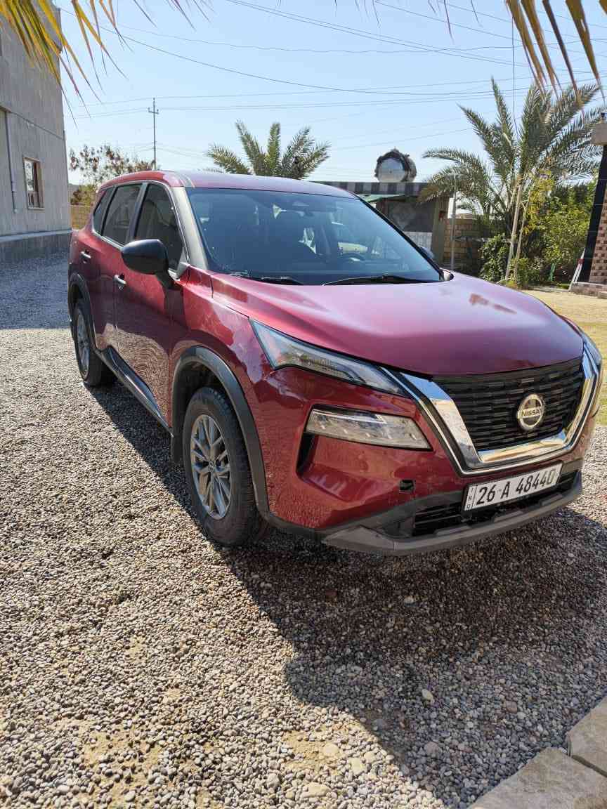 للبيع نيسان روج موديل 2023 رقم مسطره دولي سياره فول مواصفات تحكم ستيرن گير طياره شاشه عرض طخم تاير جديد سياره ضررها فقط البوند صبغ خمسه راكب كهربائيات كلها شغاله محرك 3 بستم تيربو بيع او مراوس حسب القناعه للاستفسار ***********
